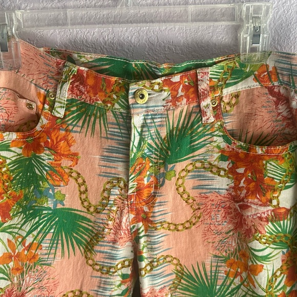 DG2 by Diane Gilman Printed Denim pants (6 Petite) - Picture 2 of 7